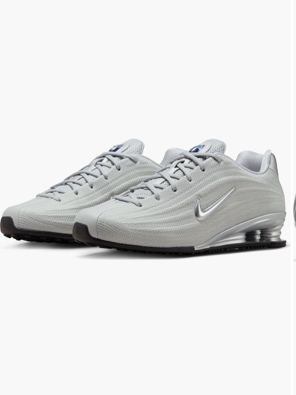 Nike Men's Light Gray Mesh Low-Top Sneakers
